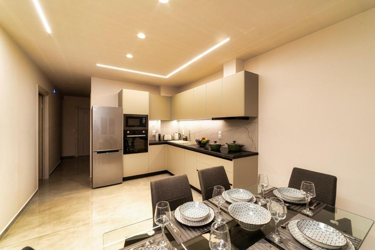 Ephantasy Living - Luxury Home With Roof Garden 卡拉马基 外观 照片